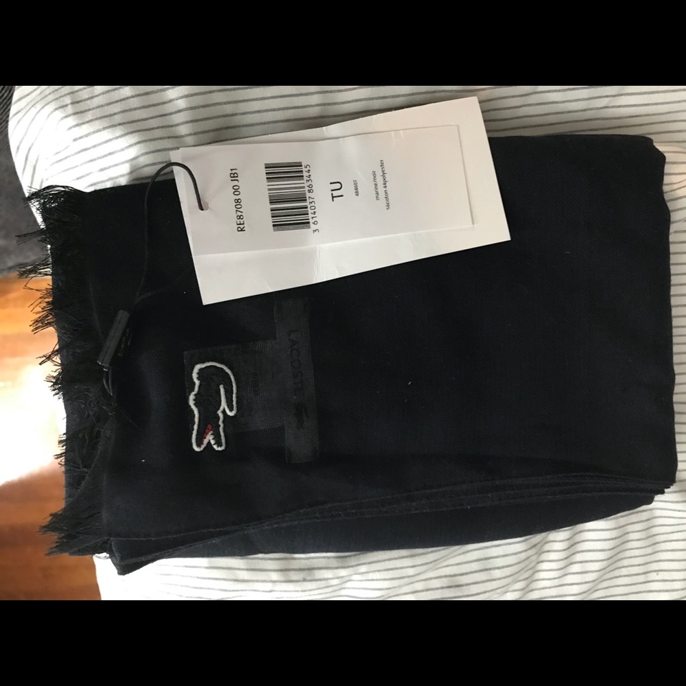 Lacoste scarf